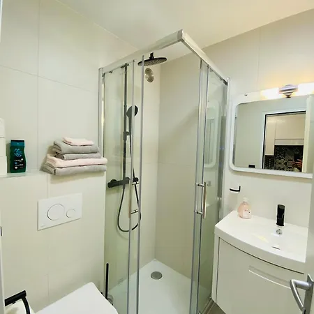 Sandrina - Lumineux Et Rénové * Loèche-les-Bains